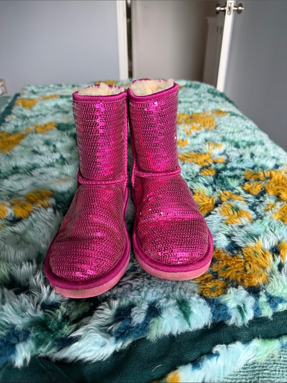 UGG Girls Pink Sequin Faux-Fur Lined Boots